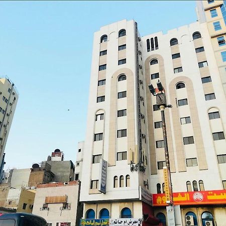 Hotel Burj Al Diyafa Mubarak Мека Екстериор снимка