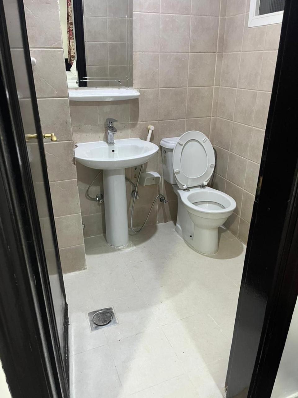 Hotel Burj Al Diyafa Mubarak Мека Екстериор снимка