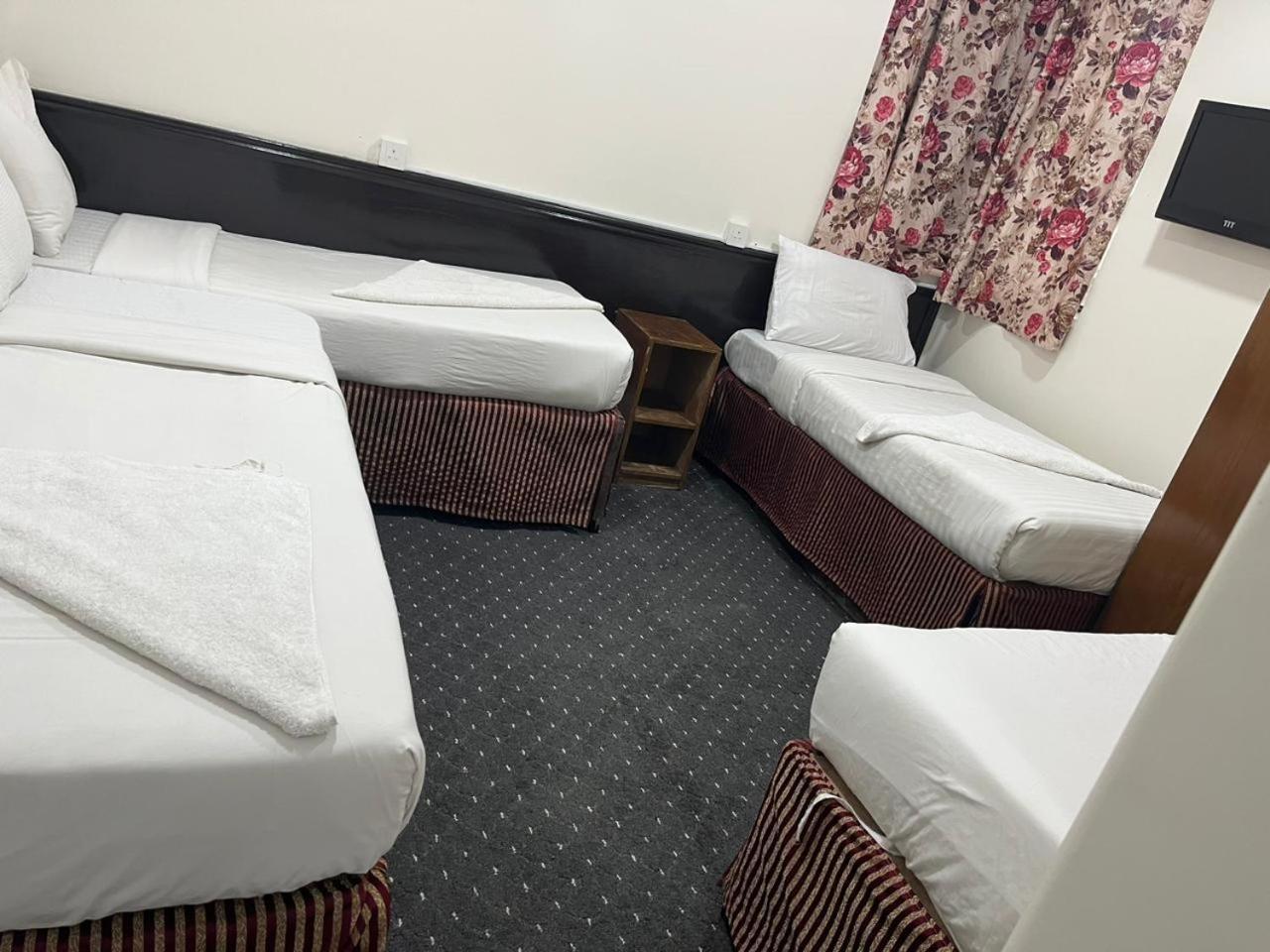 Hotel Burj Al Diyafa Mubarak Мека Екстериор снимка