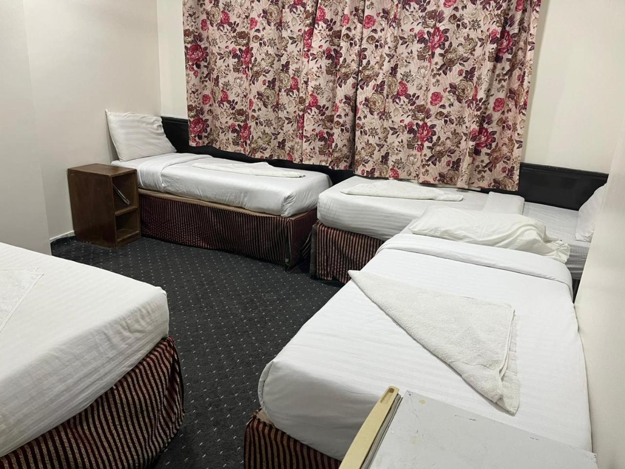 Hotel Burj Al Diyafa Mubarak Мека Екстериор снимка
