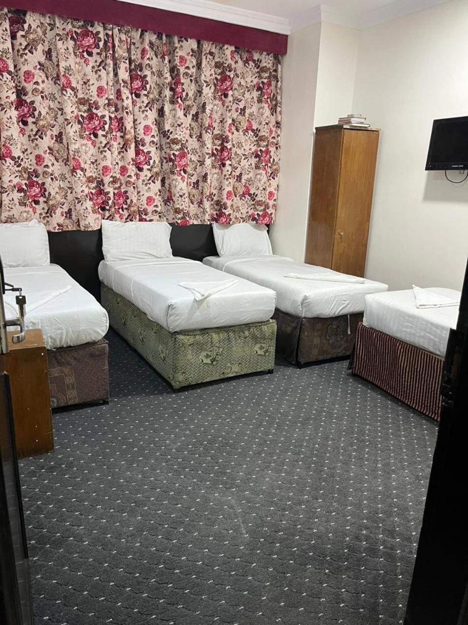 Hotel Burj Al Diyafa Mubarak Мека Екстериор снимка